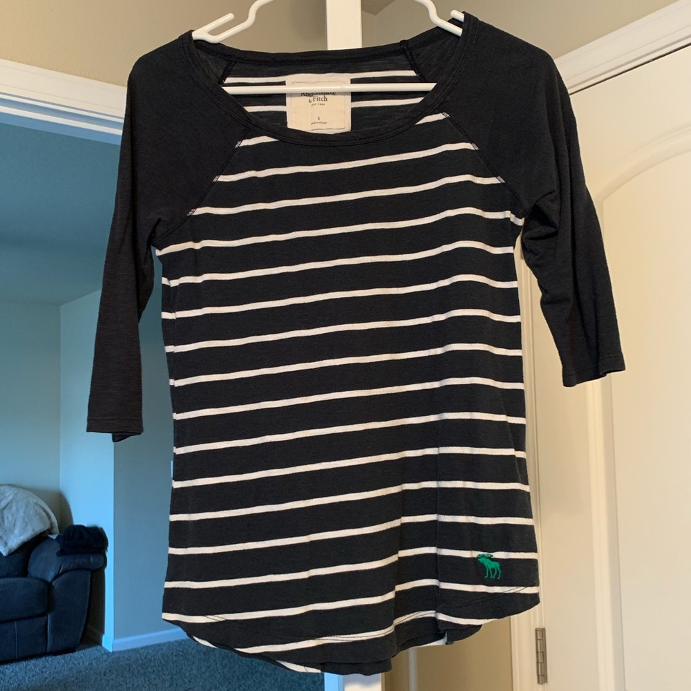 Abercrombie & Fitch 3/4 Sleeve